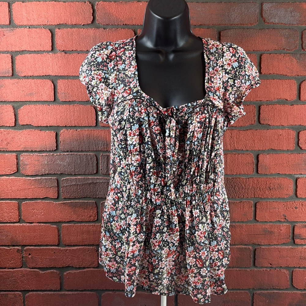 American Rag Shirt Womans Medium Floral
